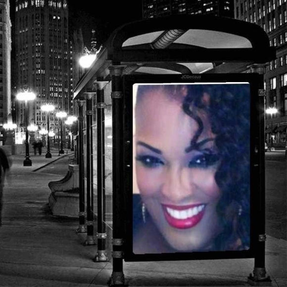 Meet your Posher, Debra - Picture 1 of 1